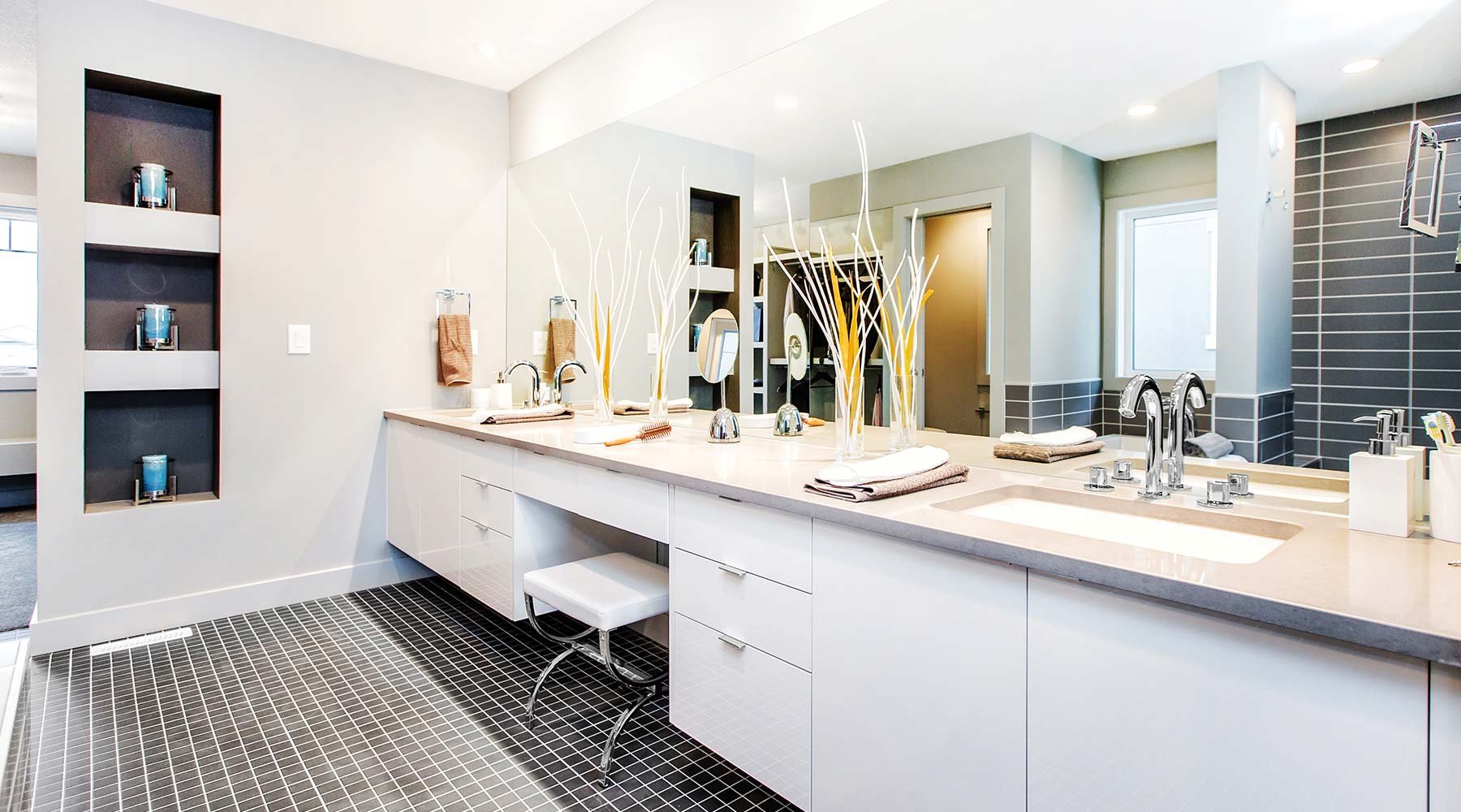 Kanvi Homes Aurora Model