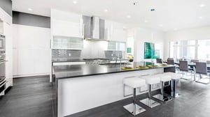 custom-infill-home-builder-in-edmonton-bungalow-floorplans-Alpha_1