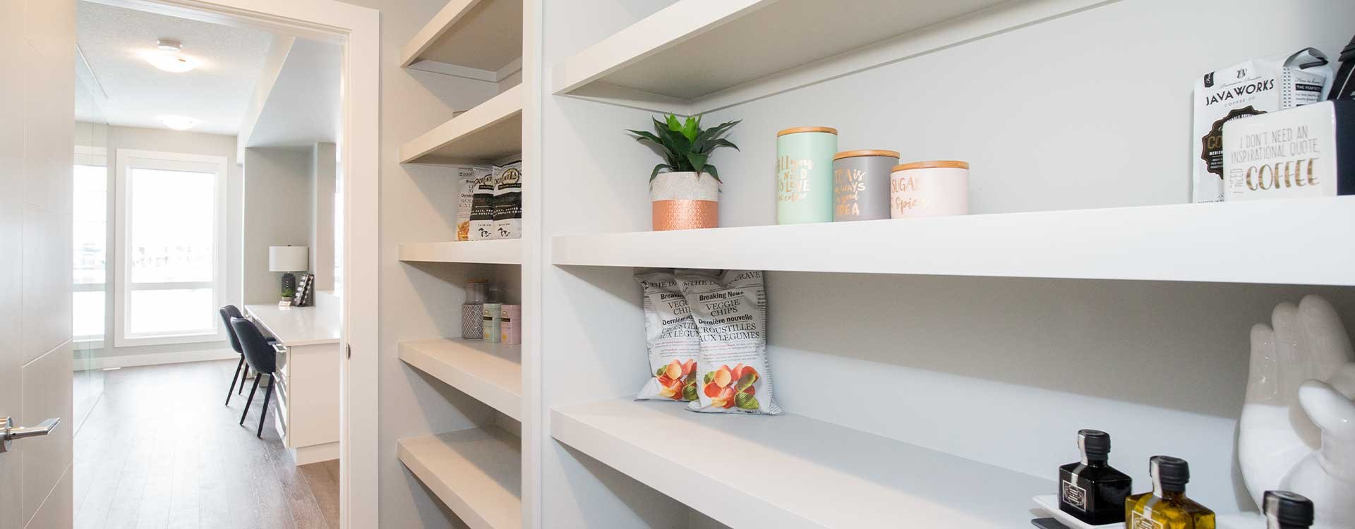 edmonton-home-builder-Kanvi-homes-shelving